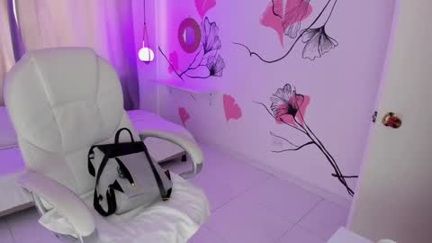 Kendall online show from January 7, 2026, 1:24 pm