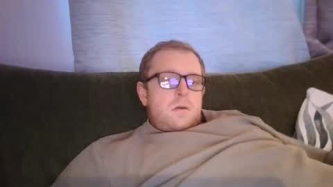 Snapshot of ginwood chatting on May 14, 2026, 7:09 pm ginwood online show from May 14, 2026, 7:09 pm