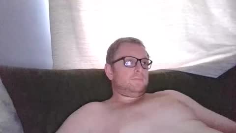 Snapshot of ginwood chatting on May 18, 2026, 6:30 am ginwood online show from May 18, 2026, 6:30 am