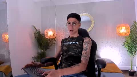 Gio Carangi online show from July 29, 2026, 2:53 am
