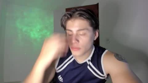 Snapshot of gio_russo chatting on September 23, 2025, 5:32 am GioRusso online show from September 23, 2025, 5:32 am