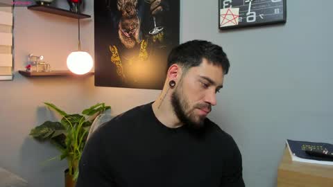 Snapshot of giorgio_leone2 chatting on May 21, 2026, 12:17 am Giorgio leone online show from May 21, 2026, 12:17 am