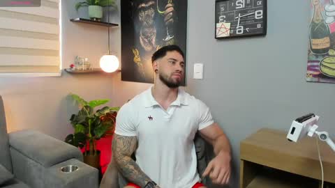 Snapshot of giorgio_leone2 chatting on May 23, 2026, 9:41 pm Giorgio leone online show from May 23, 2026, 9:41 pm