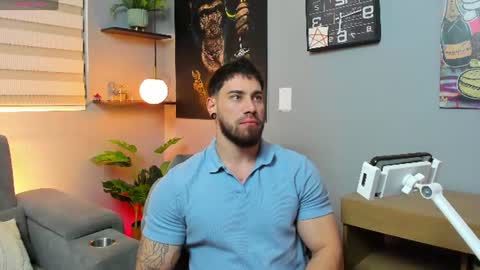 Snapshot of giorgio_leone2 chatting on June 16, 2026, 11:51 pm Giorgio leone online show from June 16, 2026, 11:51 pm