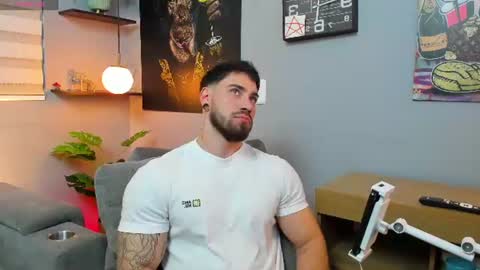 Snapshot of giorgio_leone2 chatting on June 21, 2026, 11:29 pm Giorgio leone online show from June 21, 2026, 11:29 pm