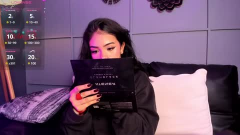 Giovanna  online show from December 28, 2024, 8:37 am