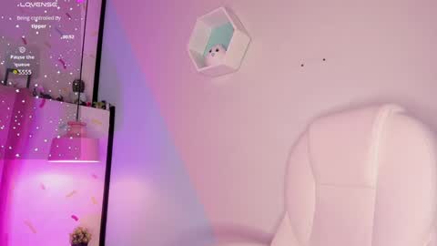 Giovanna  online show from February 7, 2025, 9:58 am