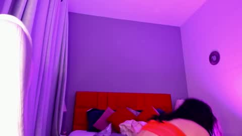 Snapshot of giovanna_oliveira chatting on February 22, 2026, 4:35 am Giovanna online show from February 22, 2026, 4:35 am