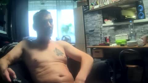 giovanne1 online show from October 19, 2025, 11:55 am