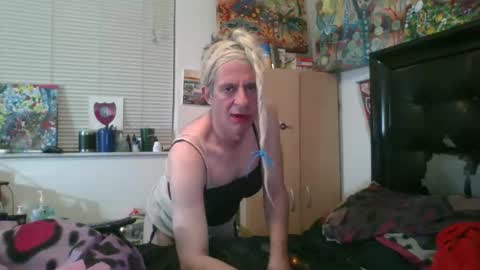 giovanni131971 online show from January 10, 2026, 3:08 am