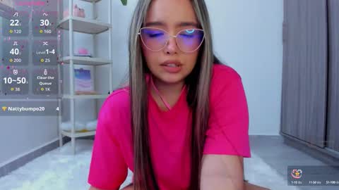 Alana online show from September 25, 2025, 4:21 pm