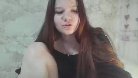girl_cute07 online show from March 11, 2026, 9:32 pm
