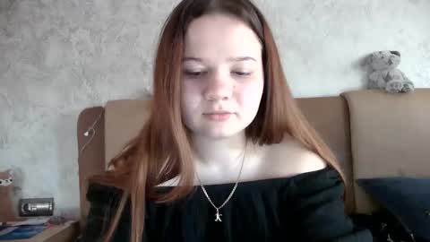girl_cute07 online show from May 4, 2026, 4:25 pm