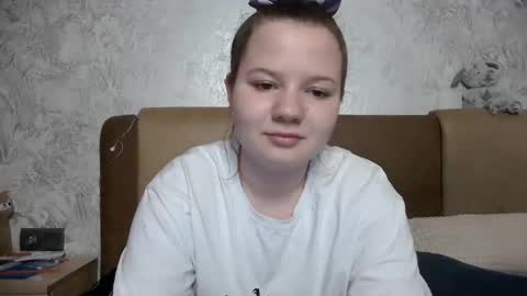 Snapshot of girl_cute07 chatting on May 16, 2026, 7:45 pm girl_cute07 online show from May 16, 2026, 7:45 pm