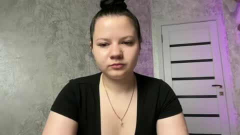 Snapshot of girl_cute07 chatting on June 22, 2026, 6:49 pm girl_cute07 online show from June 22, 2026, 6:49 pm