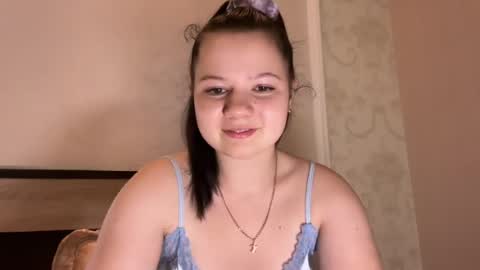 Snapshot of girl_cute07 chatting on July 19, 2026, 6:44 pm girl_cute07 online show from July 19, 2026, 6:44 pm