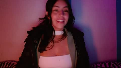Snapshot of girl_marvel1 chatting on May 17, 2026, 6:00 am Alejandra online show from May 17, 2026, 6:00 am