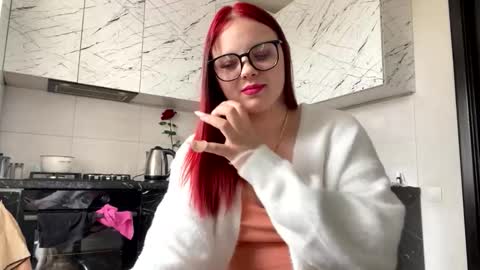 girl_shy07 online show from April 22, 2026, 11:01 am