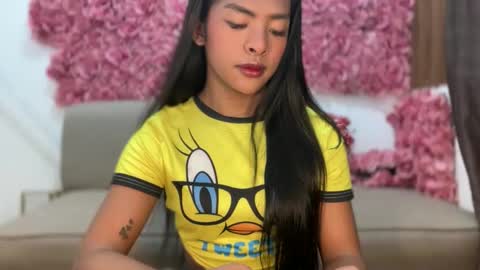 queen ronna online show from October 2, 2025, 10:06 pm