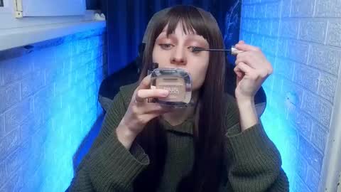 Seniya online show from November 4, 2025, 11:04 pm