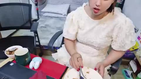 girlhanoi online show from November 3, 2025, 2:46 am