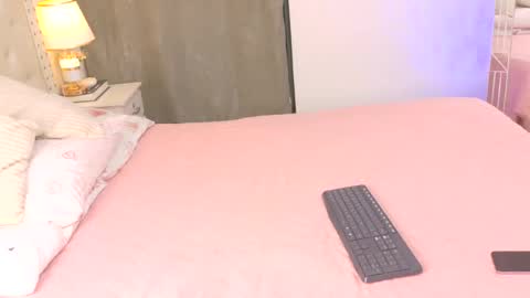 Snapshot of girlhot_tss chatting on July 15, 2026, 7:24 am Ariana Sophia. online show from July 15, 2026, 7:24 am