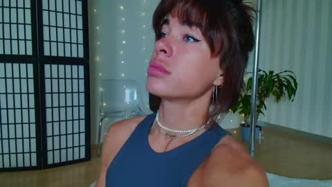 Hanna online show from February 12, 2025, 1:06 pm