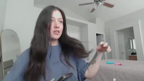 Jasmine online show from March 10, 2025, 5:29 pm