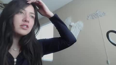 Jasmine online show from September 18, 2025, 4:20 pm