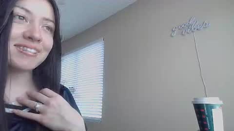 Jasmine online show from November 20, 2025, 5:12 pm