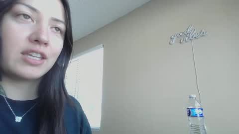 Jasmine online show from December 3, 2025, 5:44 pm