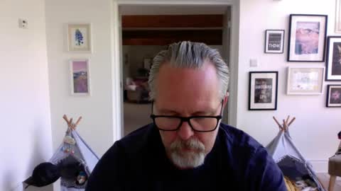 girlsandbikes online show from April 28, 2026, 12:10 pm