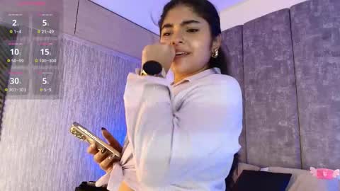     online show from November 26, 2025, 7:09 am