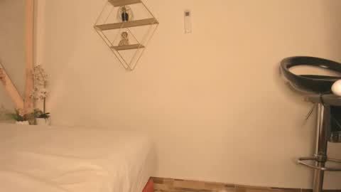 gisele_lake online show from February 1, 2026, 4:11 am