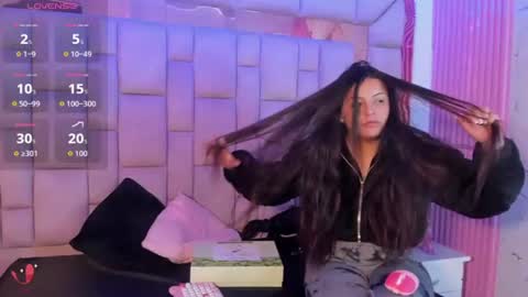 gisell_squirt online show from June 23, 2026, 12:58 pm