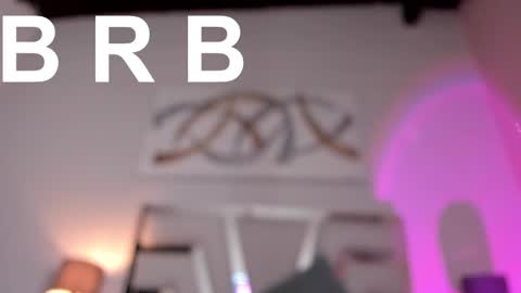 Giselle online show from December 17, 2024, 2:22 pm