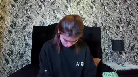 Gissel angel online show from September 17, 2025, 8:32 pm