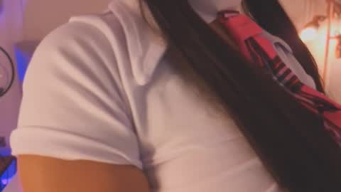   online show from March 5, 2025, 7:38 pm