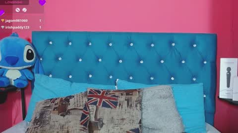 Gissell Saenz online show from December 7, 2024, 1:18 pm