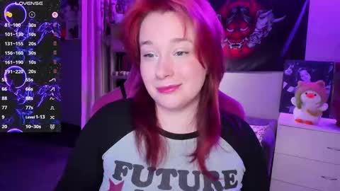 AlexaMillis online show from September 13, 2025, 6:18 pm