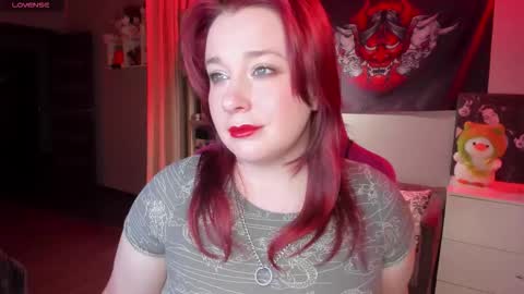 Snapshot of gitera_ chatting on September 24, 2025, 10:02 pm AlexaMillis online show from September 24, 2025, 10:02 pm