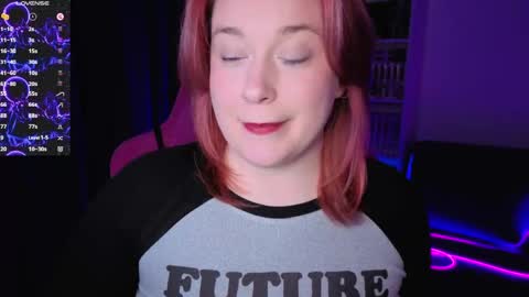 AlexaMillis online show from May 3, 2026, 9:10 pm