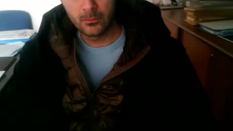 giuseppevai1 online show from February 14, 2026, 11:07 am