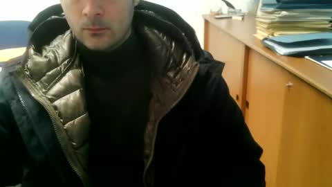 giuseppevai1 online show from March 17, 2026, 8:50 am