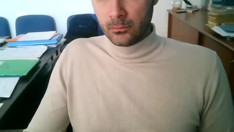 giuseppevai1 online show from March 30, 2026, 10:38 am