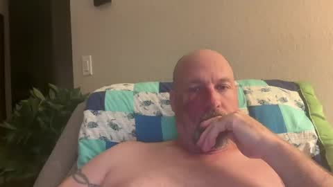 Snapshot of giveitup193 chatting on June 28, 2026, 1:55 am giveitup193 online show from June 28, 2026, 1:55 am
