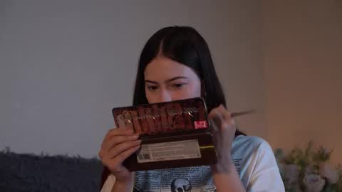 Snapshot of gizefto chatting on September 18, 2025, 11:45 am Agness online show from September 18, 2025, 11:45 am