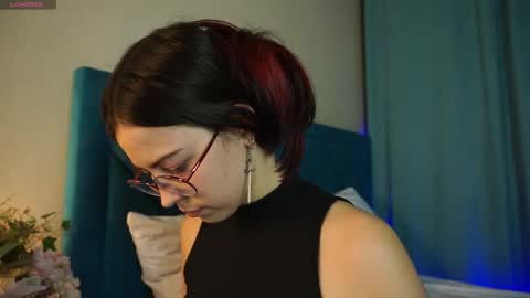 Snapshot of gizefto chatting on October 17, 2025, 2:52 pm Agness online show from October 17, 2025, 2:52 pm