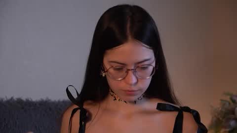 Snapshot of gizefto chatting on October 25, 2025, 11:29 am Agness online show from October 25, 2025, 11:29 am