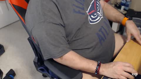 gizmo706 online show from February 5, 2026, 4:33 pm